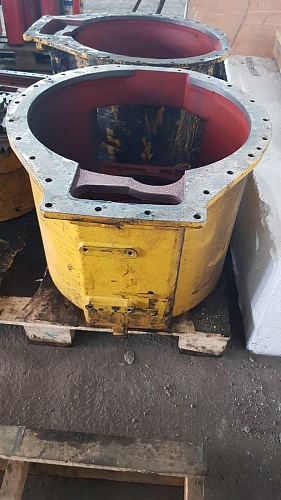 Корпус КПП 175-15-41111 уценка Корпус КПП 175-15-41111 уценка