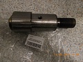 Палец сочленения рамы нижний DG930A-09009 Палец сочленения рамы нижний DG930A-09009