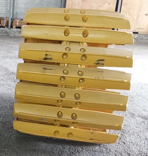 Гусеница в сборе 203MM-42411 1100мм lubricated Гусеница в сборе 203MM-42411 1100мм lubricated