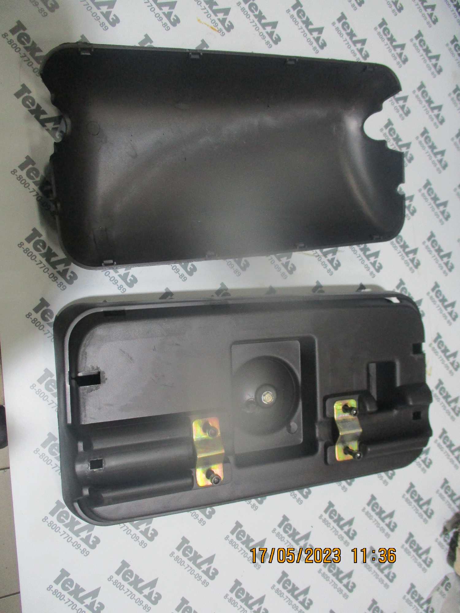 Зеркало стойки 1SB2498210101 HOWO прямоугольное Зеркало стойки 1SB2498210101 HOWO прямоугольное